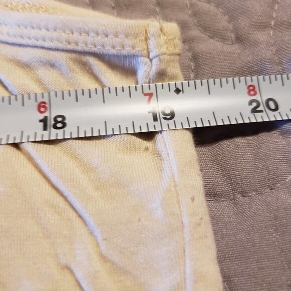 Multiples Cream/Ivory sleeveless Scoop Neck tank top -Size Large - Picture 4 of 5